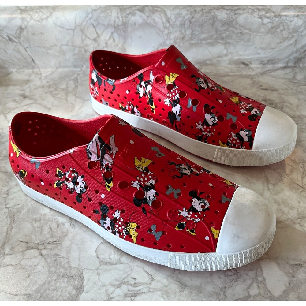 Native Disney Minnie & Mickey Mouse Red Slip-On Low Top Sneaker Women's size 7